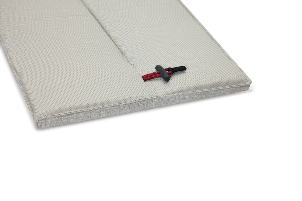 Fatboy Fred's bench pillow mist