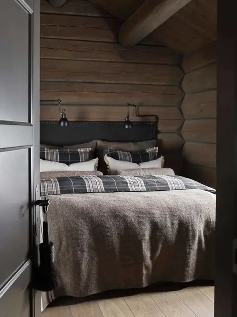 Halvor Bakke Sölden Sengeteppe 160x260 Brun Bedtime.no Halvor Bakke.