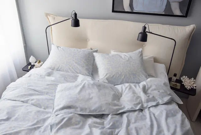 Tone Kroken La Mer sengesett Lys blå