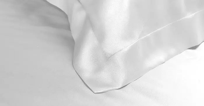 Silke Putetrekk 50x70 Hvit Bedtime.no.