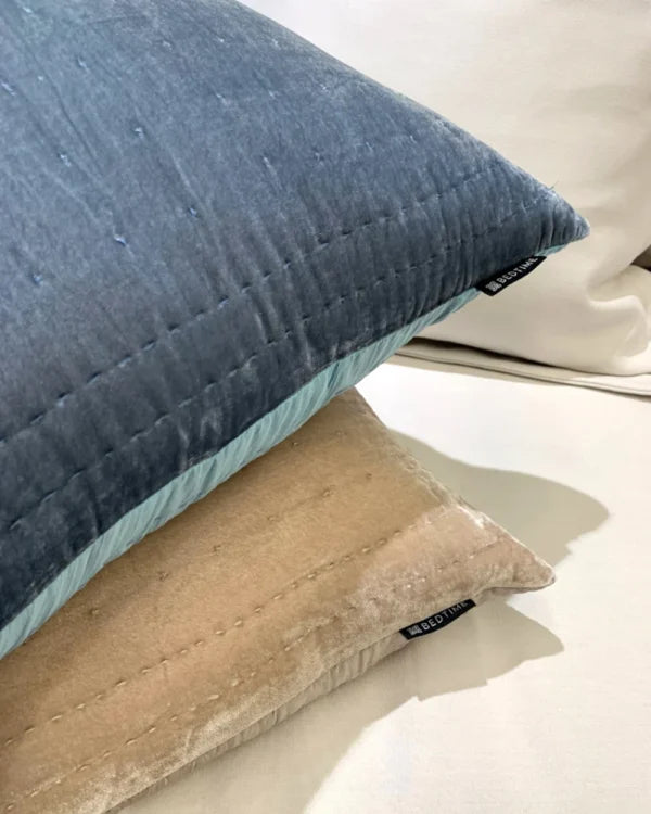 Silkevelour putetrekk Taupe 60×60 cm