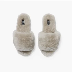 Saueskinn Slippers_3 lysebrune Carpe Diem Beds