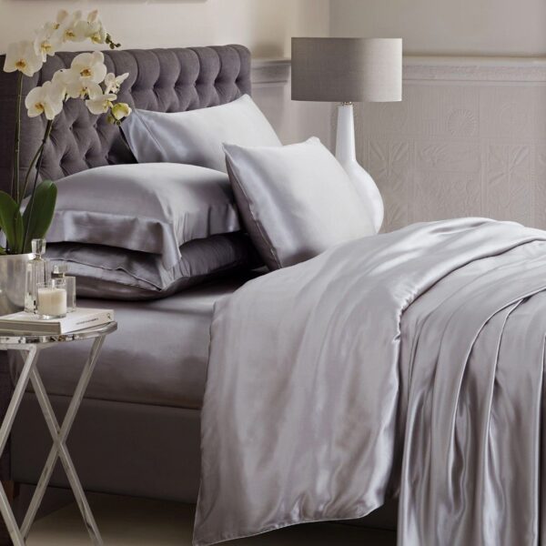 Sølv grått sengetøy silke Bedtime Collection