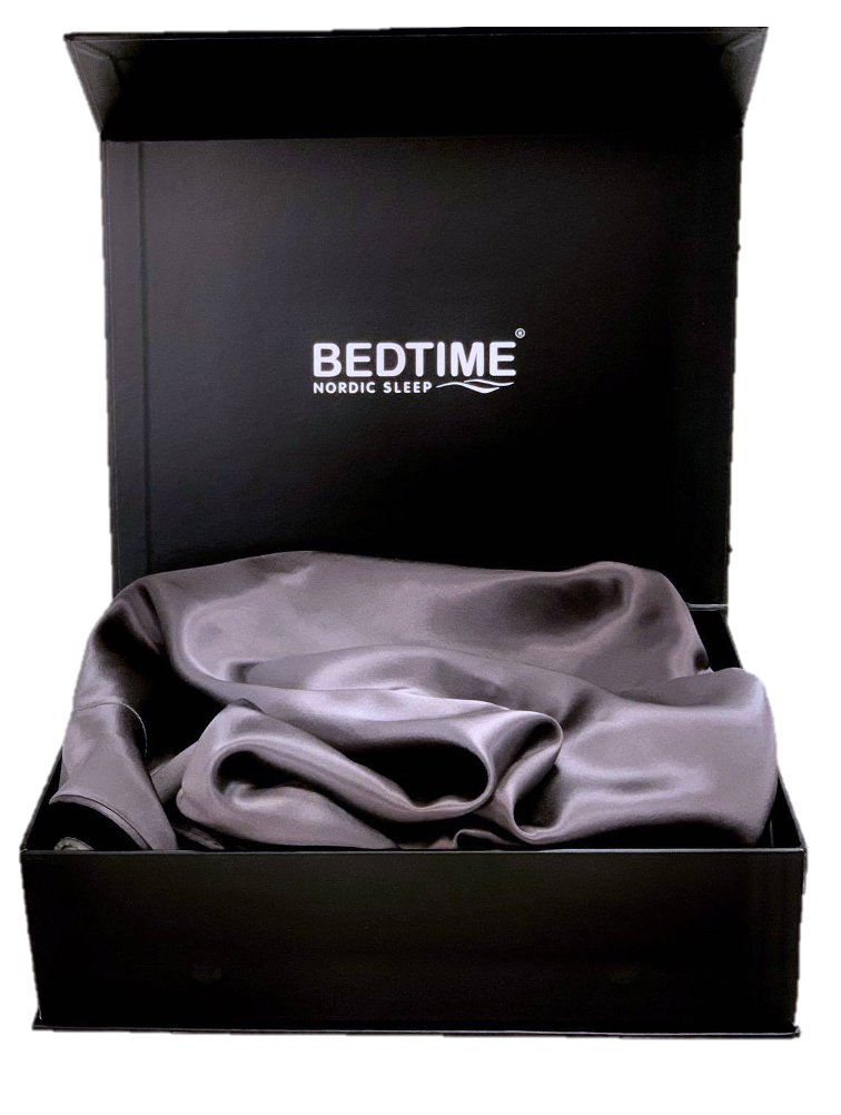 Mørk grå silke sengetøy Bedtime gaveeske