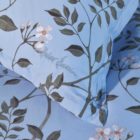 Close Up Blomstret sengetøy sateng Garden of Cape sengesett celestial blue
