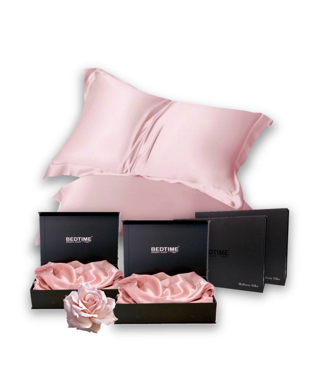 Gavesett par deluxe rosa silke