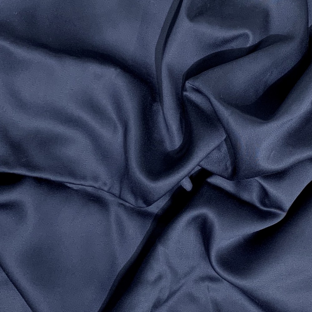 Mørk blå bambus sengetøy close up